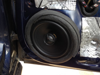Установка акустики Morel Tempo Coax 6 в Volkswagen Polo Sedan